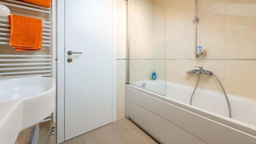 Top Hill Premium Apartment Дубровник Екстер'єр фото